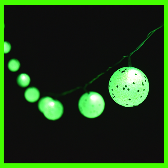 Big Sparkle Ball Light (4 Meters, 6 cm)