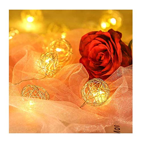 Metal Wire Ball String Light (Gold, 4 Meters)
