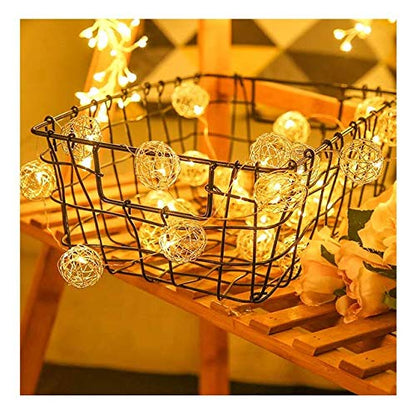 Metal Wire Ball String Light (Gold, 4 Meters)